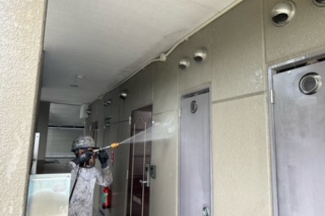 岡山県岡山市北区Ｋ様アパート　屋根塗装・外壁塗装・付帯部塗装・コーキング工事・駐輪場塗装・屋上防水工事の画像3