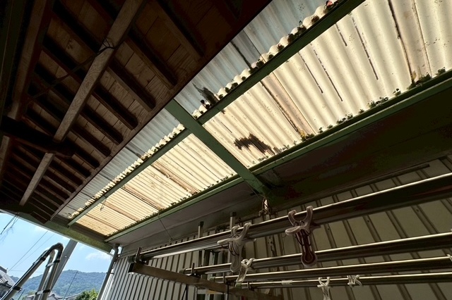 岡山県備前市Y様邸　波板張替え工事の画像2