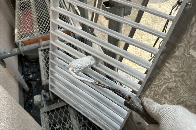 岡山県岡山市南区Ｈ様邸　屋根塗装・外壁塗装・付帯部塗装・倉庫塗装・コーキング工事の画像3